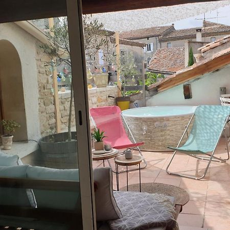 Maison avec Jacuzzi et terrasse sur les toits Brignon Extérieur photo