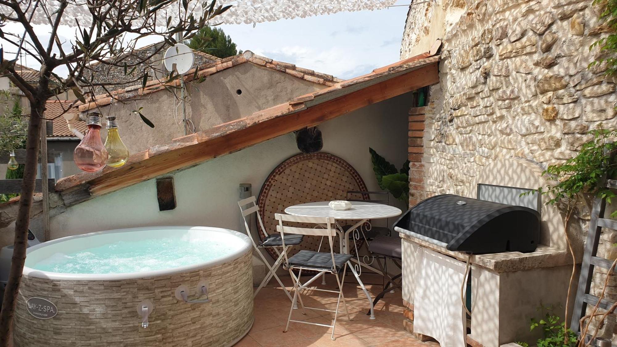 Maison avec Jacuzzi et terrasse sur les toits Brignon Extérieur photo